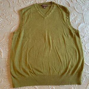 Vest olive 🫒 green   Silk Cashmere - Large